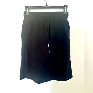 H&M Black short size xs